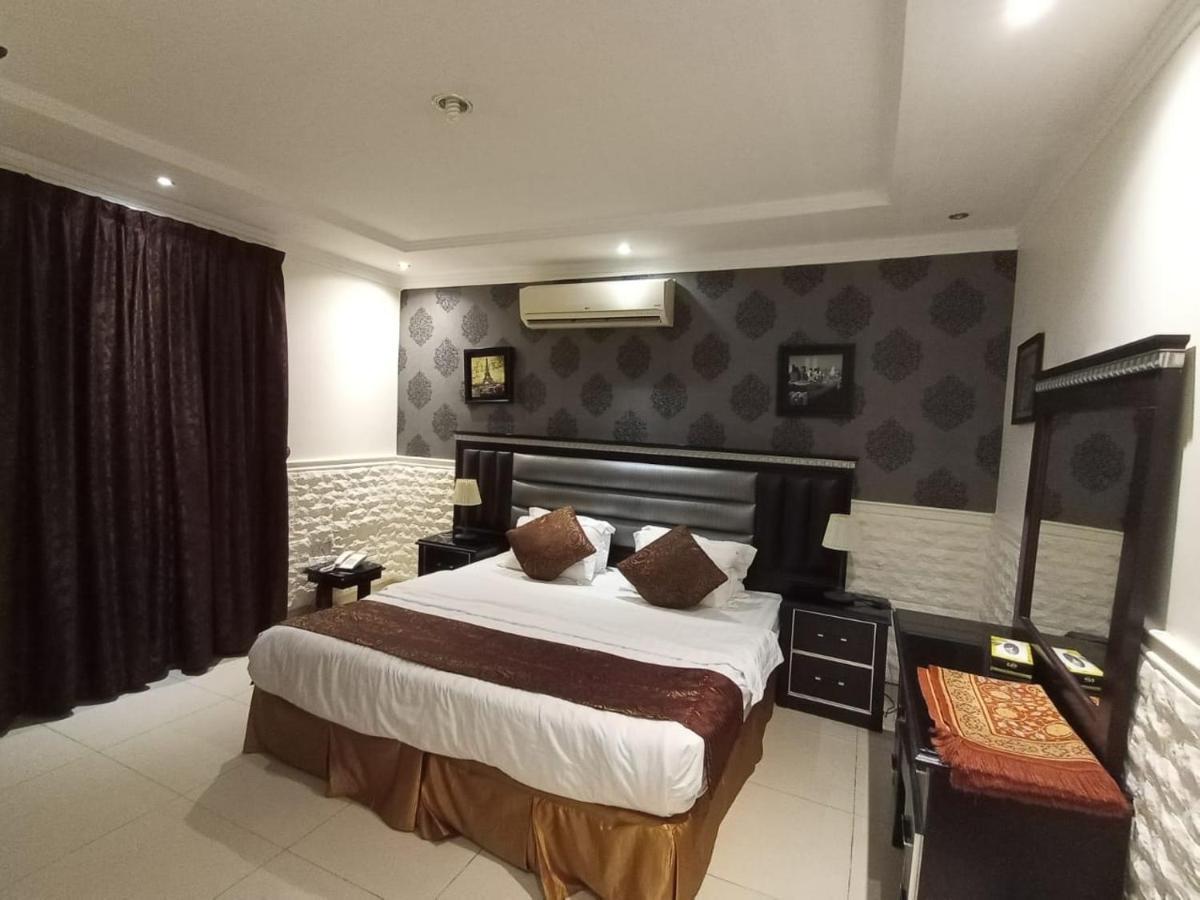 Celine Al Motamaiza Furnished Apartment Jeddah Ngoại thất bức ảnh